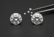 white sapphire vs diamond