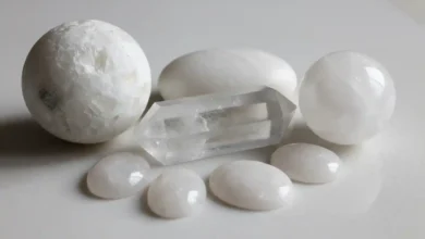snow quartz healing properties