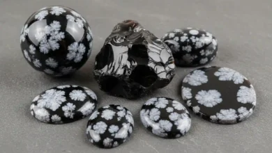 snowflake obsidian healing properties