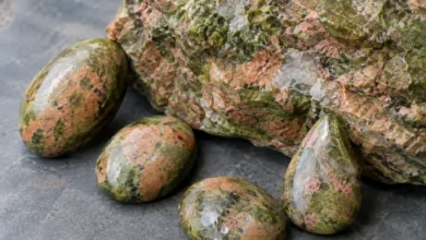 unakite benefits